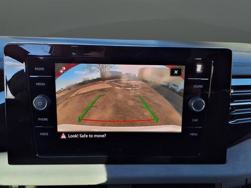 New 2026 Volkswagen Jetta SE image 32