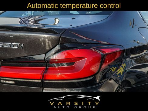 Used 2021 BMW 530i w/ M Sport Package image 28