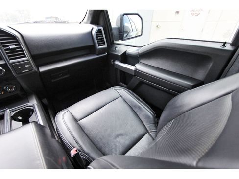 Used 2019 Ford F150 XLT w/ Equipment Group 302A Luxury RWD image 12