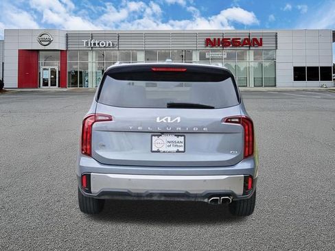 Used 2025 Kia Telluride S AWD/4WD image 5