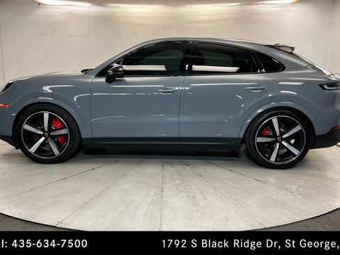 Used 2024 Porsche Cayenne S w/ Premium Package Plus (PP1) AWD/4WD image 2