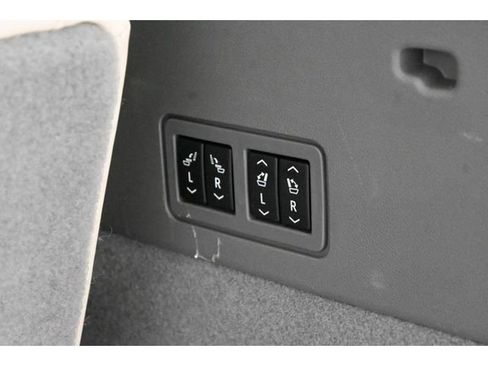 Used 2022 Cadillac XT6 Premium Luxury w/ Technology Package image 62