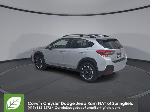 Used 2021 Subaru Crosstrek 2.0i Premium image 10
