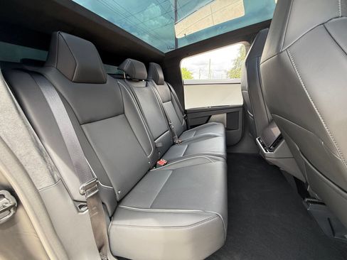 Used 2024 Tesla Cybertruck AWD Crew Cab image 19