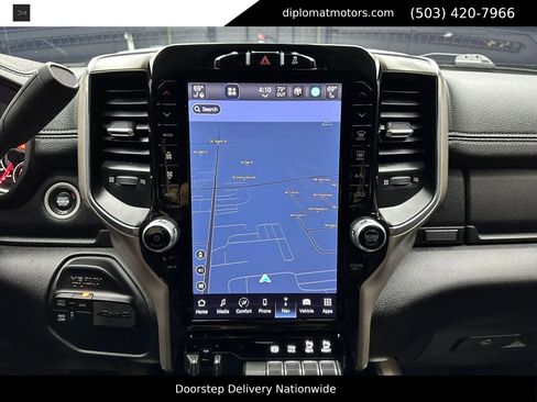 Used 2024 RAM 2500 Laramie AWD/4WD image 42