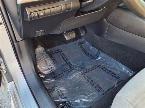 Used 2022 Toyota Corolla LE image 49