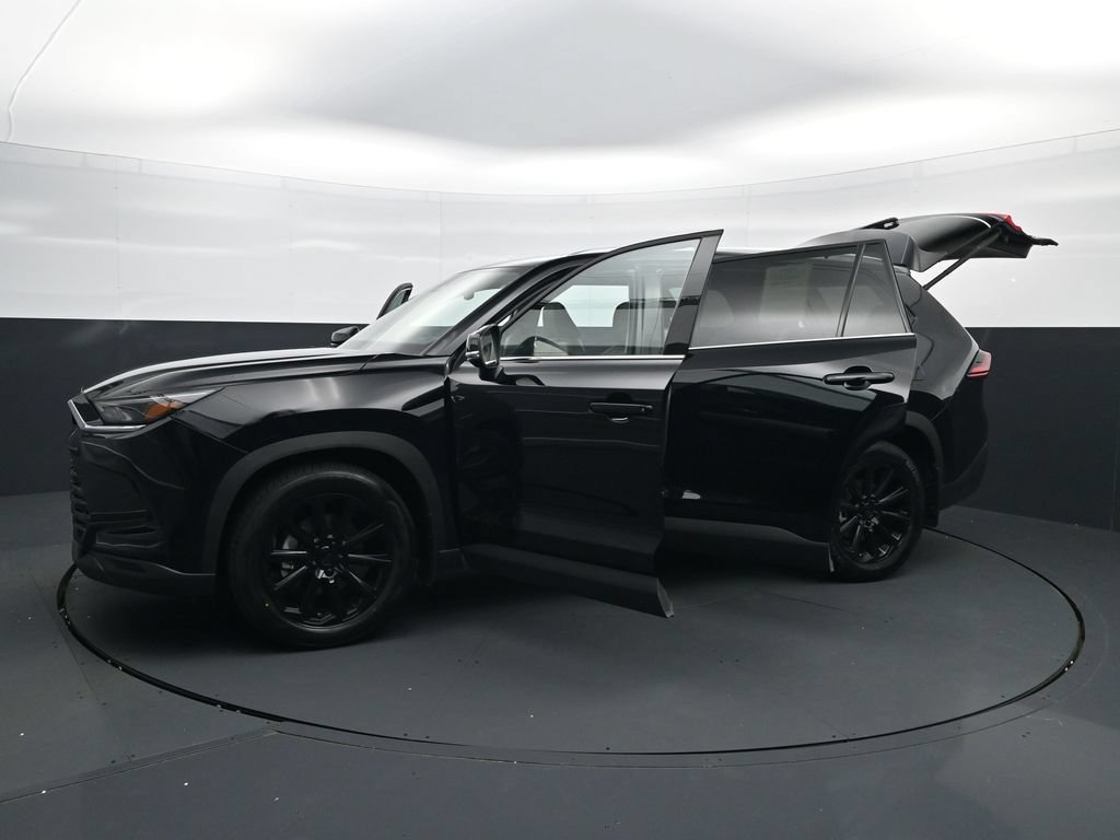 Used 2026 Toyota Grand Highlander XLE FWD image 57