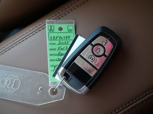 New 2025 Ford Bronco Sport Outer Banks image 21