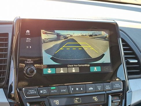 Certified 2023 Honda Odyssey Touring image 21