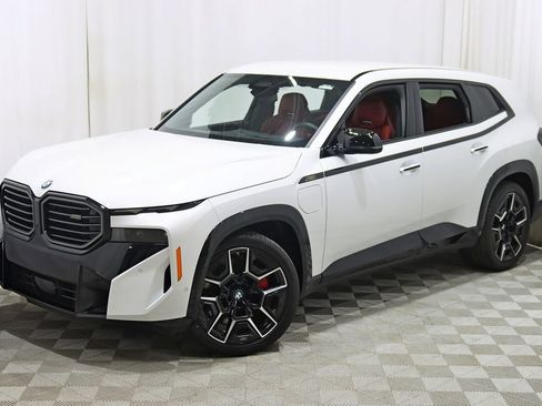Used 2024 BMW XM AWD/4WD image 7