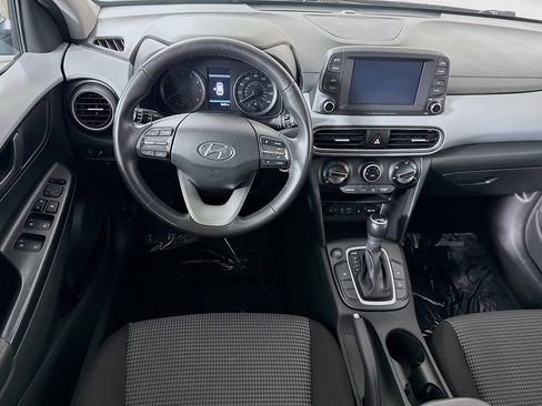 Used 2021 Hyundai Kona SEL Plus image 3