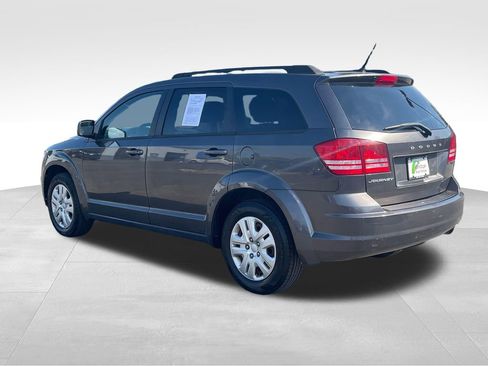 Used 2017 Dodge Journey SE FWD image 5
