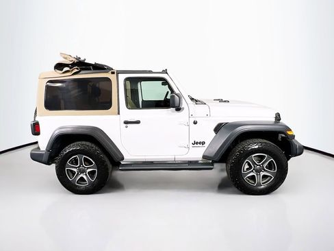 Used 2020 Jeep Wrangler Sport AWD/4WD image 8