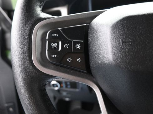 Used 2025 Ford Bronco Outer Banks image 42