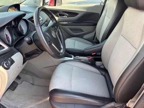 Used 2015 Buick Encore Convenience FWD image 7