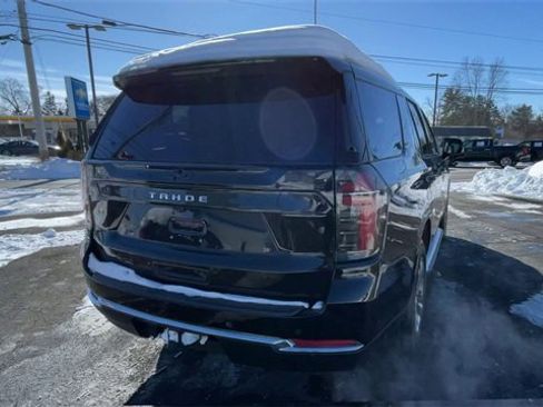 Used 2025 Chevrolet Tahoe LS image 9