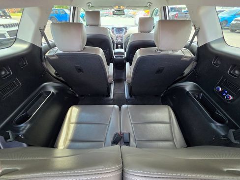 Used 2017 Hyundai Santa Fe Limited AWD/4WD image 42