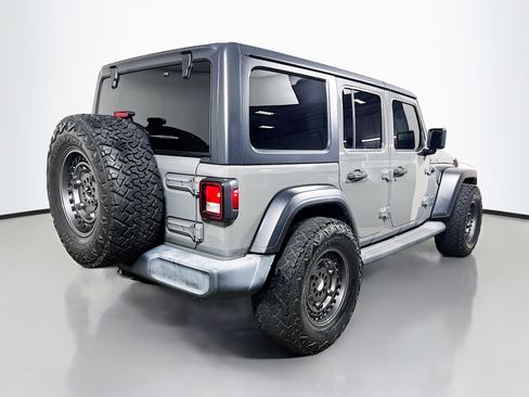 Used 2019 Jeep Wrangler Unlimited Sport S AWD/4WD image 4