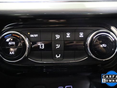 Used 2025 Chevrolet Trax LT image 26