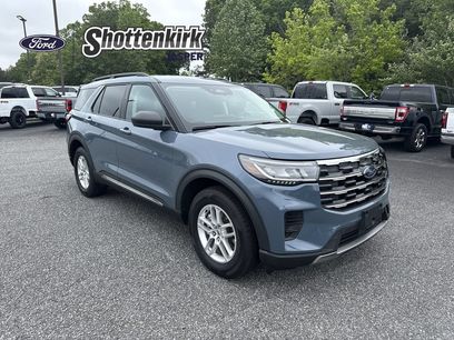 Used 2025 Ford Explorer Active