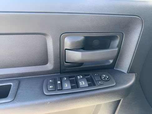 Used 2022 RAM 1500 Tradesman w/ Chrome Appearance Group image 23