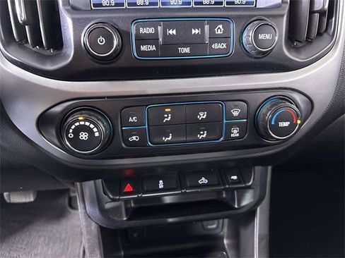 Used 2016 Chevrolet Colorado LT w/ LT Convenience Package image 17