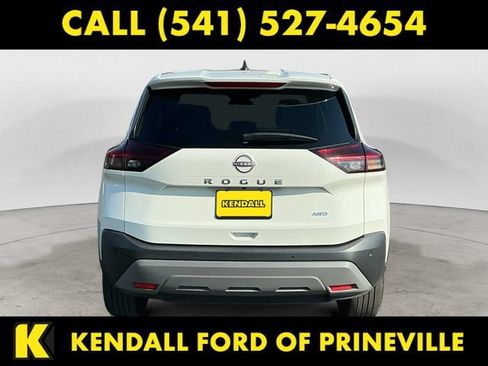 Used 2023 Nissan Rogue S AWD/4WD image 6
