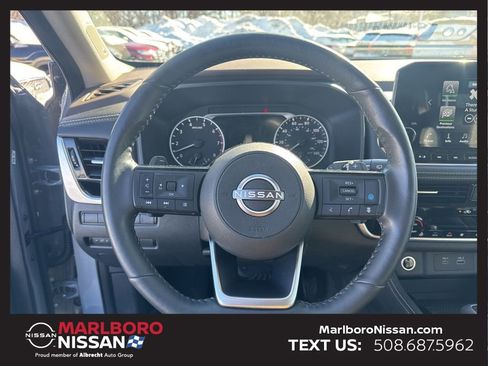 Certified 2022 Nissan Rogue SL w/ SL Premium Package image 21