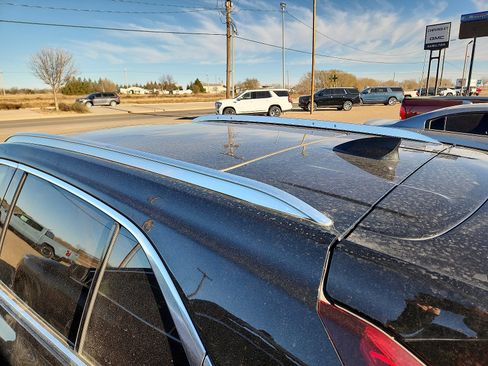 Used 2019 Cadillac XT4 Premium Luxury image 5