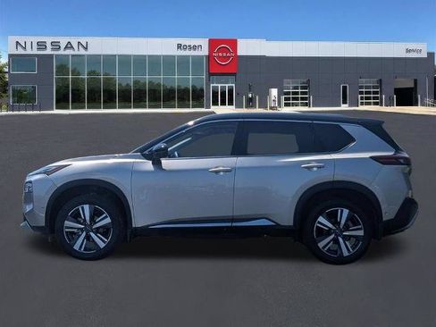 Certified 2023 Nissan Rogue Platinum w/ Platinum Premium Package AWD/4WD image 6