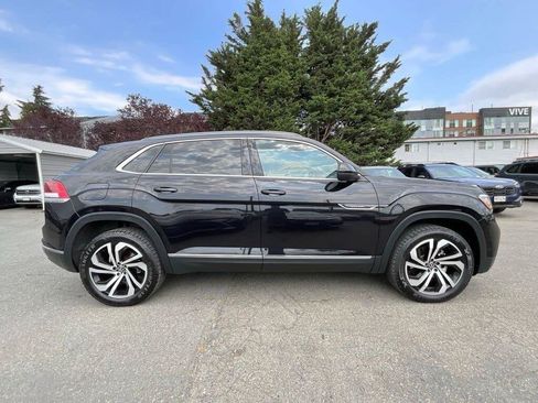 Used 2020 Volkswagen Atlas Cross Sport SEL Premium AWD/4WD image 9