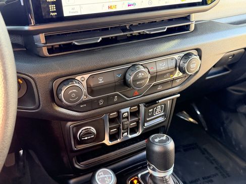 New 2026 Jeep Wrangler Unlimited Sport AWD/4WD image 25