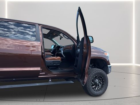 Used 2015 Toyota Tundra 1794 Edition AWD/4WD image 33