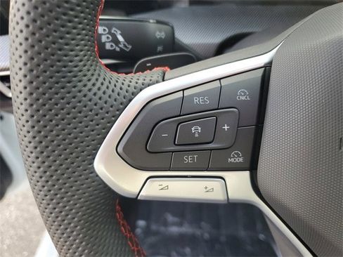 New 2026 Volkswagen GTI SE image 19