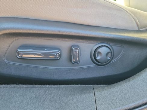 Used 2023 Honda Accord EX image 19