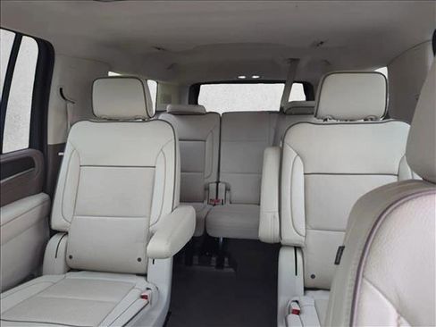 Used 2022 GMC Yukon XL Denali image 27