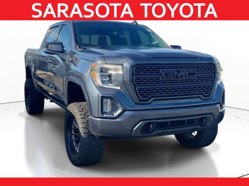 Used 2021 GMC Sierra 1500 Denali w/ Technology Package AWD/4WD image 1