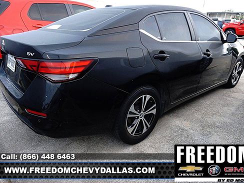 Used 2022 Nissan Sentra SV FWD image 4