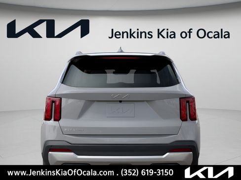 New 2026 Kia Sorento EX w/ EX Premium Package FWD image 4