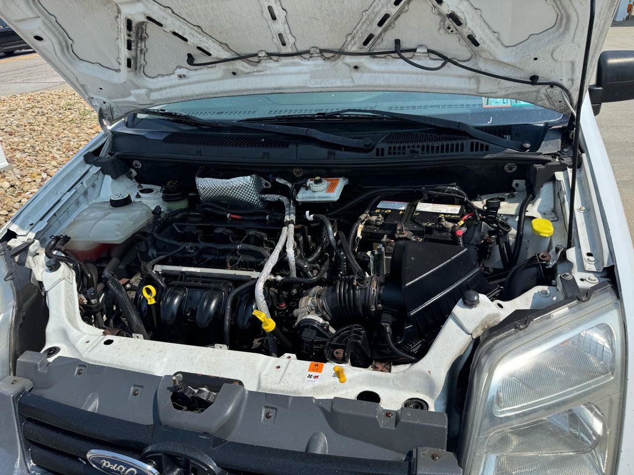 Used 2012 Ford Transit Connect XL FWD image 18
