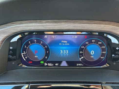 Certified 2025 Volkswagen Atlas SEL Premium R-Line image 26