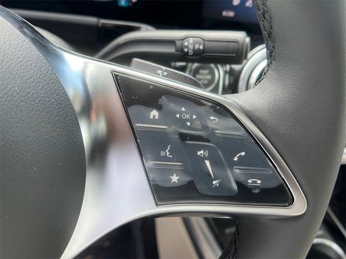 Certified 2026 Mercedes-Benz GLA 250 4MATIC image 34