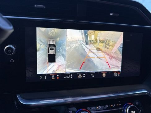 Used 2024 GMC Sierra 3500 Denali Ultimate image 23