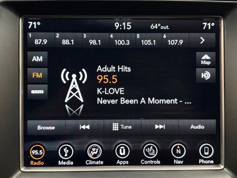 Used 2018 Jeep Grand Cherokee Limited image 15