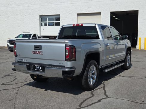 Used 2018 GMC Sierra 1500 SLT w/ SLT Premium Package AWD/4WD image 14