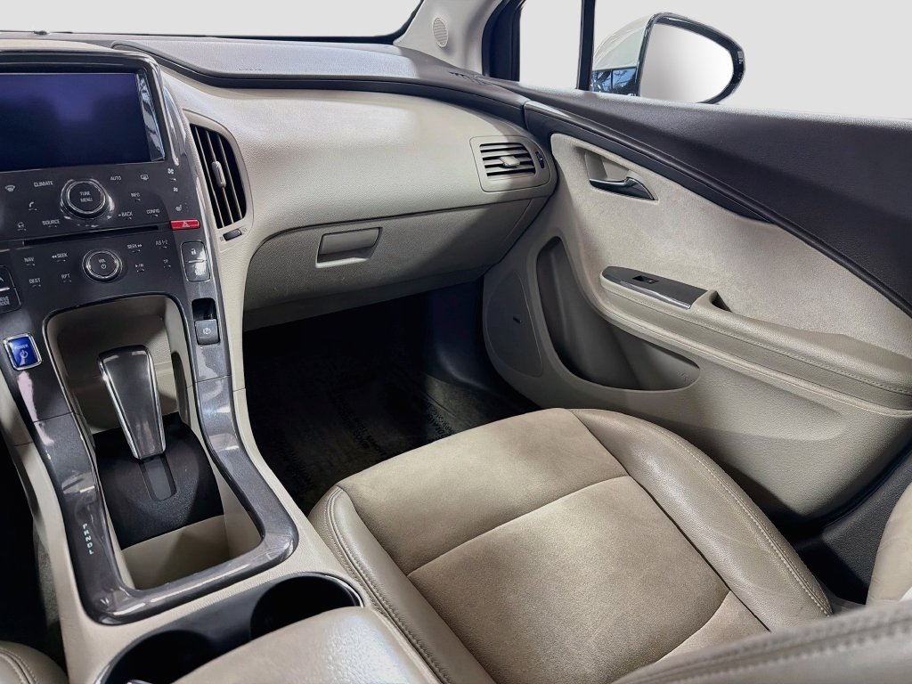 Used 2013 Chevrolet Volt Premium w/ Premium Trim Package FWD image 24