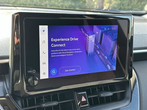 Used 2023 Toyota Corolla Cross LE image 17