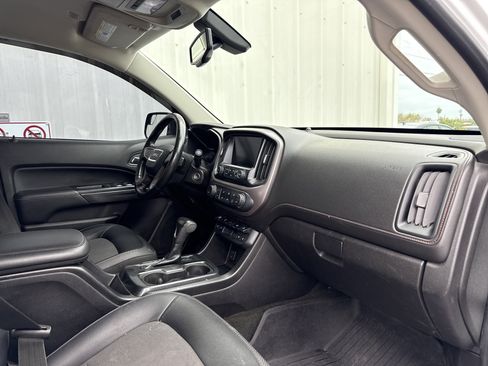 Used 2018 GMC Canyon All Terrain w/ Trailering Package image 16