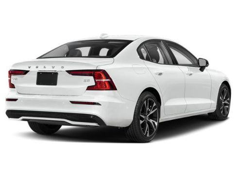 Used 2024 Volvo S60 B5 Core FWD image 2