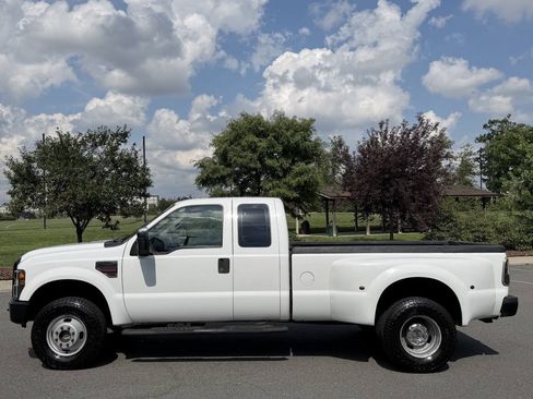 Used 2008 Ford F350 XL AWD/4WD image 2